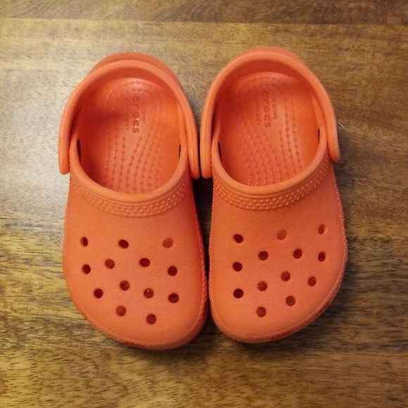 baby crocs size 6